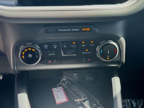 Used 2024 Ford Bronco Sport Big Bend w/ Convenience Package image 12