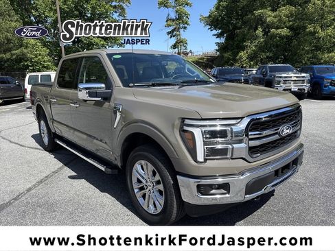 Used 2025 Ford F150 Lariat w/ Equipment Group 501A Mid AWD/4WD image 1