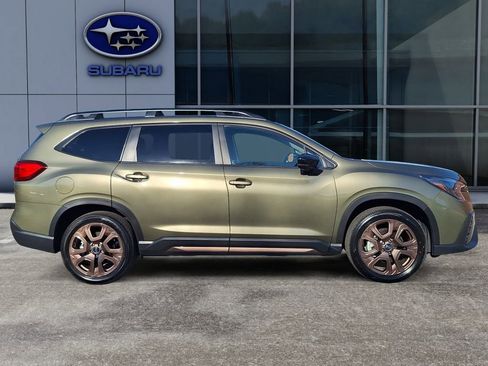 Certified 2025 Subaru Ascent Bronze Edition w/ Popular Package #2 image 8