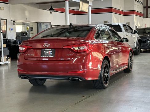 Used 2017 Hyundai Sonata Sport image 2