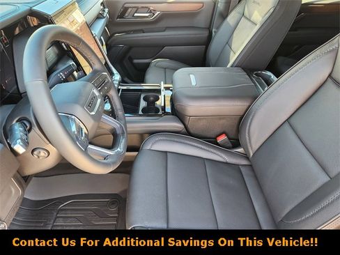 New 2026 GMC Yukon Denali w/ Sun & Power Step Package image 9