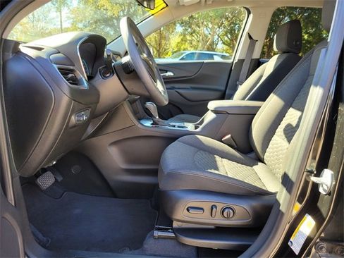 Used 2020 Chevrolet Equinox LT w/ LPO, Floor Liner Package image 11