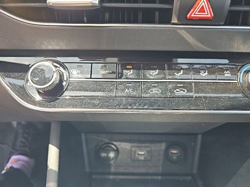 Used 2021 Hyundai Sonata SE FWD image 14