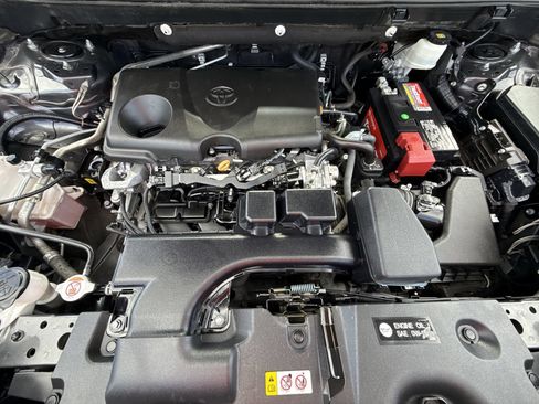 Certified 2022 Toyota RAV4 LE FWD image 17
