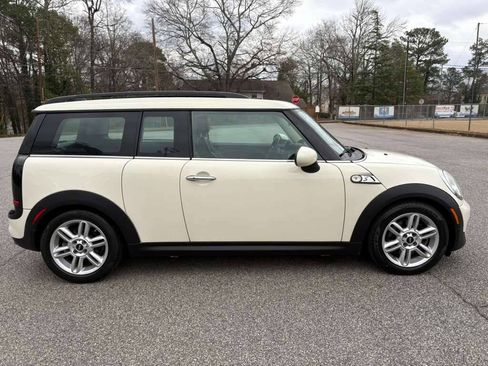 Used 2011 MINI Cooper Clubman S image 6