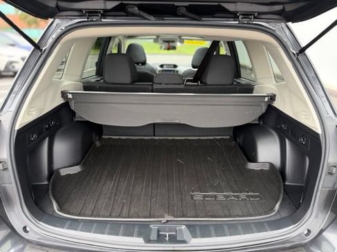 Used 2019 Subaru Forester Premium AWD/4WD image 24