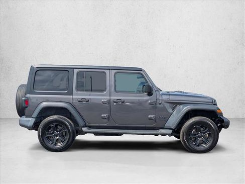 Used 2022 Jeep Wrangler Unlimited Sport image 4