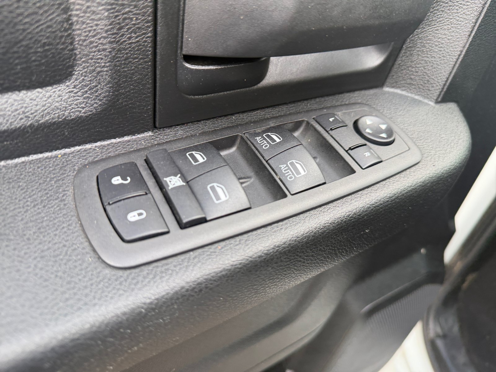 Used 2023 RAM 1500 Tradesman w/ Electronics Group AWD/4WD image 17