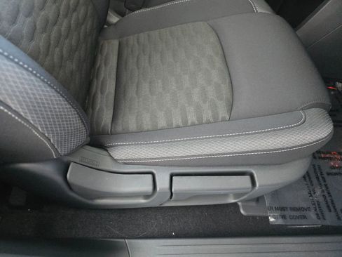 New 2026 Nissan Pathfinder SV image 30