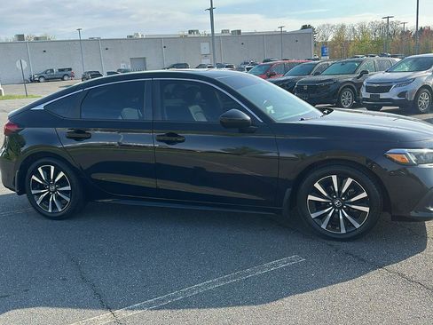 Used 2022 Honda Civic EX-L image 3