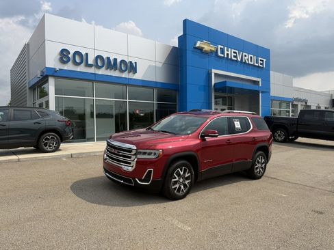 Certified 2021 GMC Acadia SLE w/ Driver Convenience Package AWD/4WD image 1