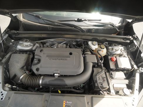 Used 2024 Buick Envision Avenir AWD/4WD image 10