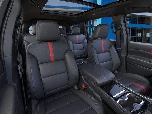 New 2026 Chevrolet Traverse RS FWD image 16