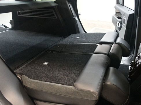 Used 2021 Land Rover Range Rover P525 Westminster Edition image 76