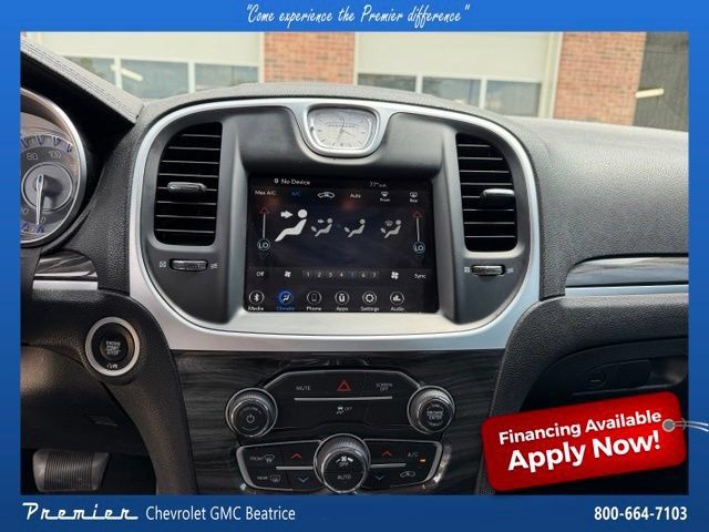 Used 2022 Chrysler 300 Touring w/ Sport Appearance Package AWD/4WD image 25