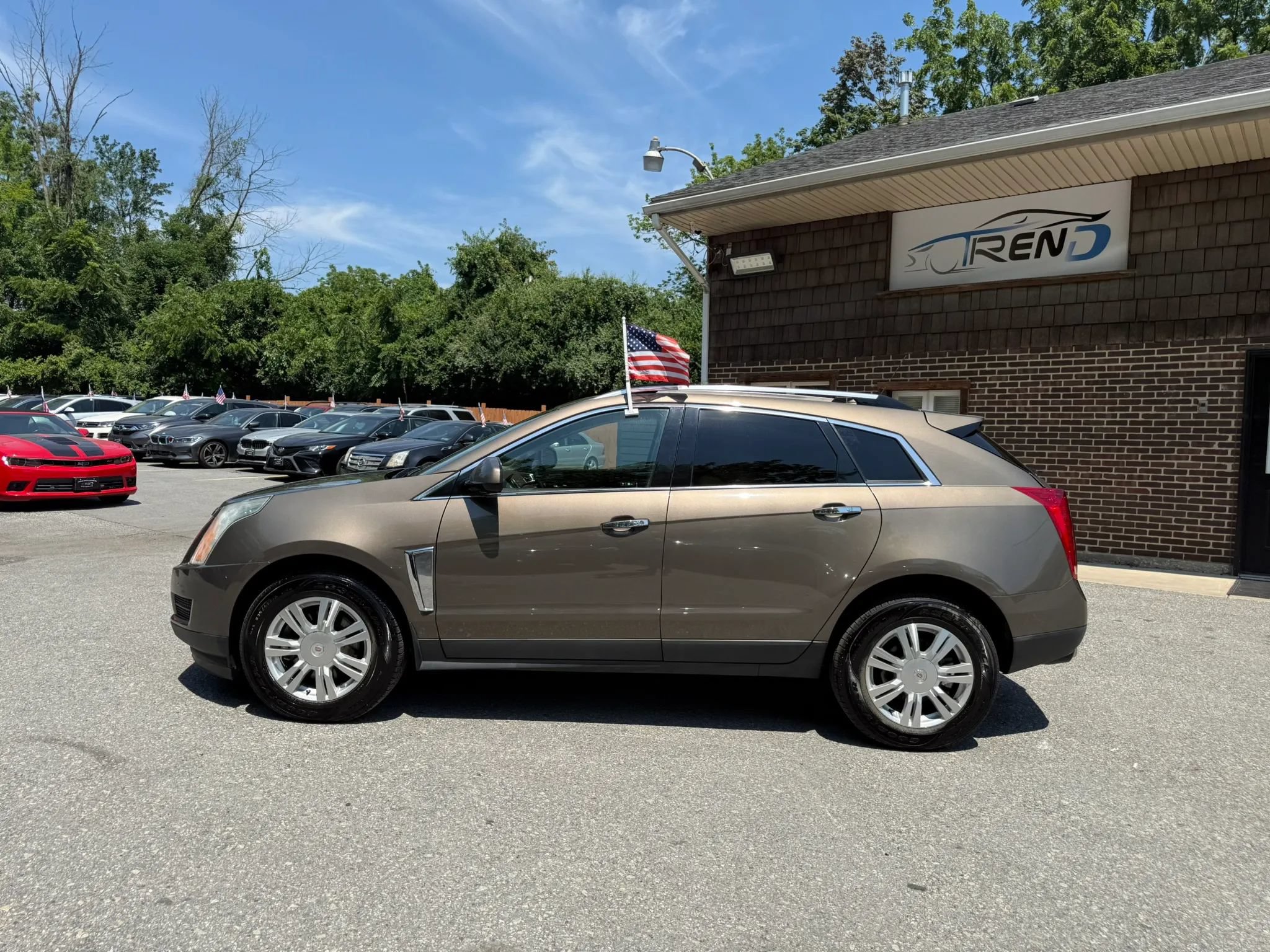 Used 2016 Cadillac SRX Luxury w/ Driver Awareness Package AWD/4WD image 4