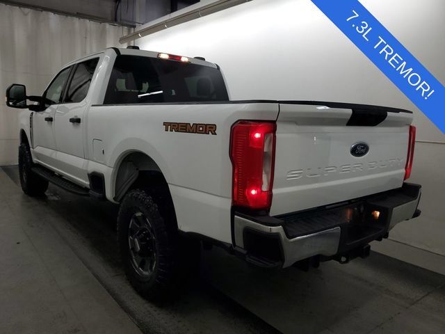 Used 2023 Ford F350 XLT w/ Tremor Off-Road Package AWD/4WD image 2