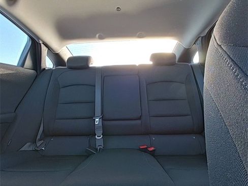 Used 2025 Chevrolet Malibu LT image 26