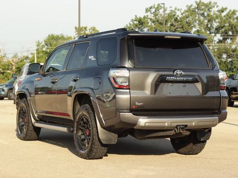 Used 2022 Toyota 4Runner TRD Off-Road Premium w/ TRD Black Wheel Package (TMS) AWD/4WD image 5
