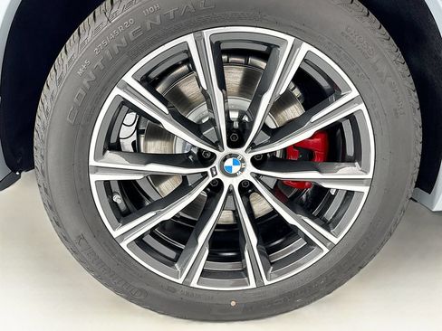 Used 2026 BMW X5 xDrive50e w/ M Sport Package AWD/4WD image 32