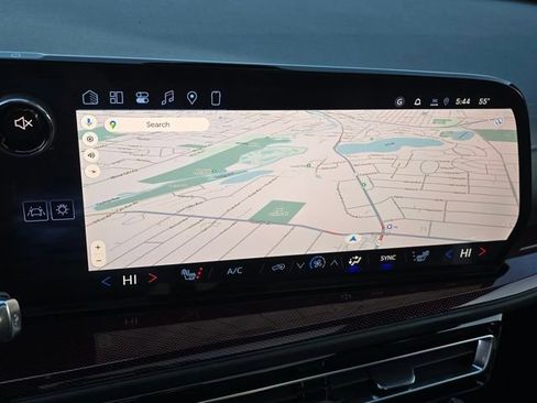 New 2026 Chevrolet Traverse Z71 w/ Driver Confidence Package image 4