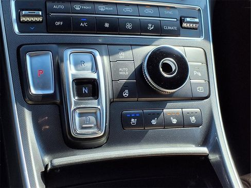 Used 2022 Hyundai Santa Fe Calligraphy image 16