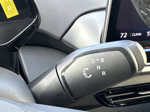 New 2026 Volkswagen ID.4 Pro image 20