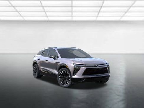 New 2025 Chevrolet Blazer EV RS image 1