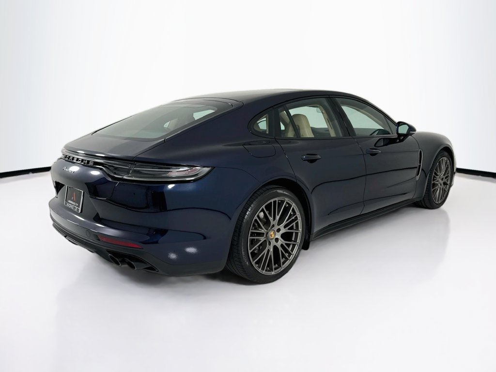 Certified 2023 Porsche Panamera image 9