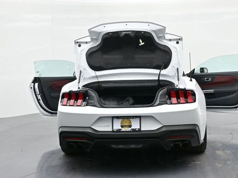 Used 2024 Ford Mustang GT Premium image 25