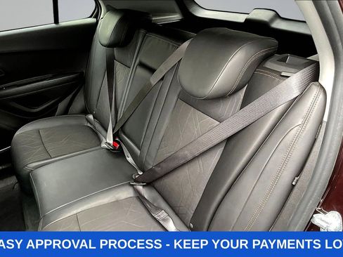 Used 2022 Chevrolet Trax LT w/ Driver Confidence Package AWD/4WD image 23