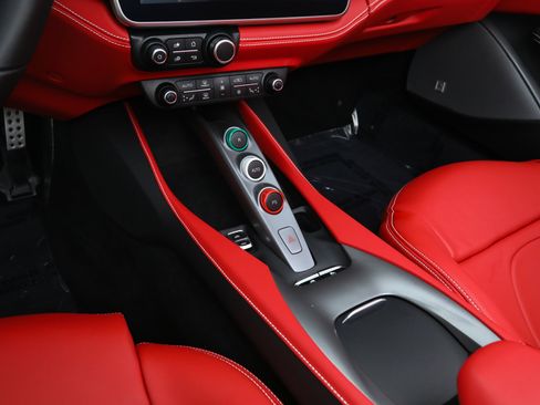 Certified 2022 Ferrari Portofino M RWD image 30