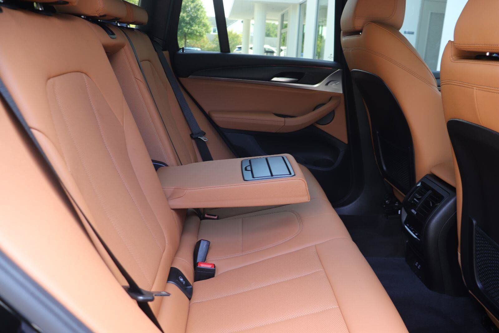 Used 2024 BMW X3 sDrive30i w/ Premium Package w/ZPA RWD image 21