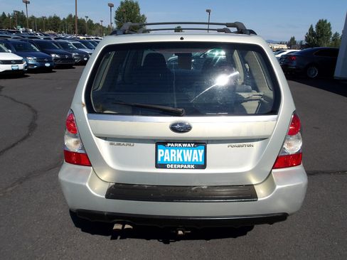 Used 2007 Subaru Forester 2.5X w/ Popular Equipment Group 1G image 4