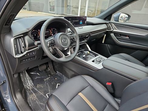 New 2026 MAZDA CX-90 Plug-In Hybrid w/ Premium Plus AWD/4WD image 14