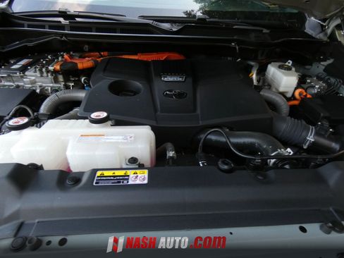 Used 2024 Toyota Tundra 1794 Edition AWD/4WD image 88