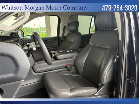Used 2025 Ford Expedition Max Active AWD/4WD image 12