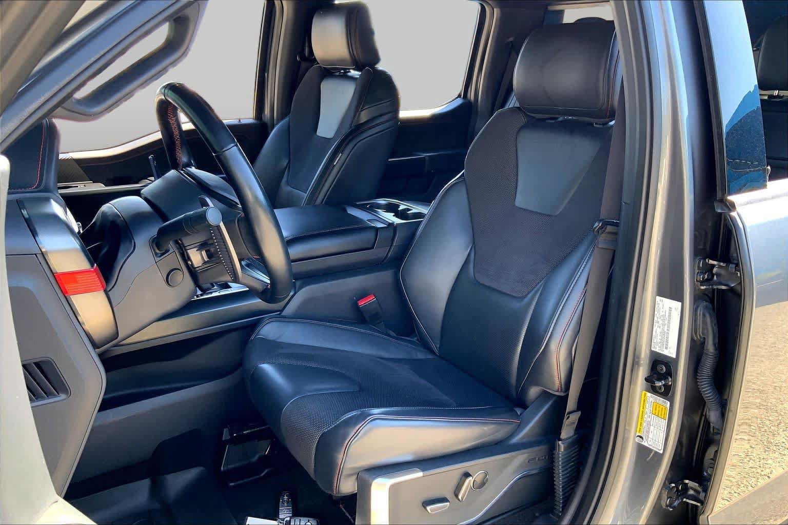 Used 2024 Ford F150 Raptor AWD/4WD image 8