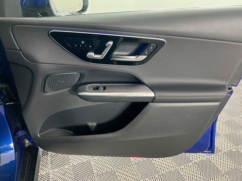 Certified 2026 Mercedes-Benz GLC 300 4MATIC image 31