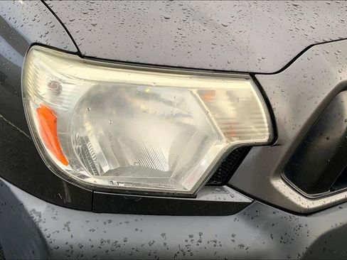 Used 2014 Toyota Tacoma 2WD Access Cab image 23