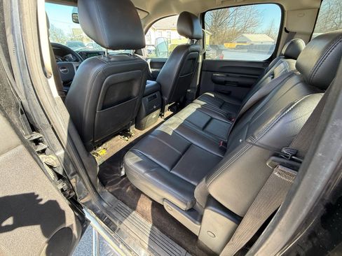 Used 2013 GMC Sierra 2500 SLE w/ SLE Preferred Package image 25