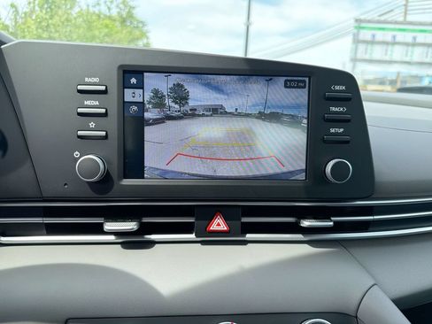 New 2026 Hyundai Elantra SE FWD image 19