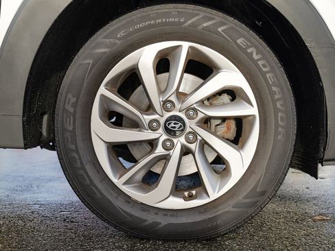 Used 2018 Hyundai Tucson SEL image 12