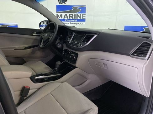 Used 2018 Hyundai Tucson SE AWD/4WD image 31