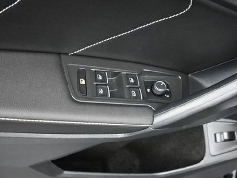 Used 2023 Volkswagen Tiguan SE R-Line FWD image 12