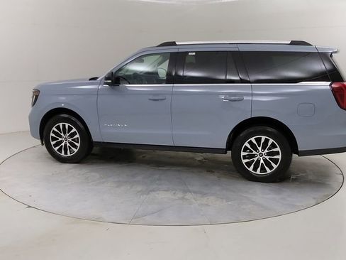 New 2025 Ford Expedition Platinum image 19