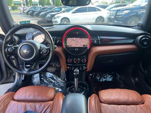 Used 2019 MINI Cooper S FWD image 10