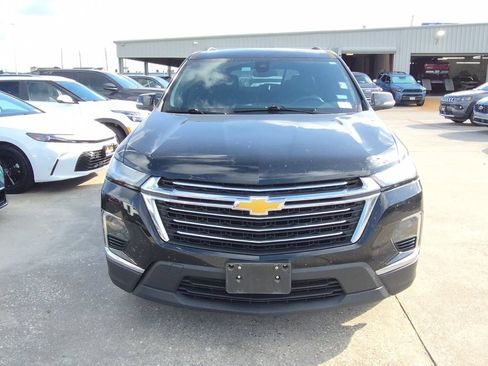 Used 2022 Chevrolet Traverse LT FWD image 5