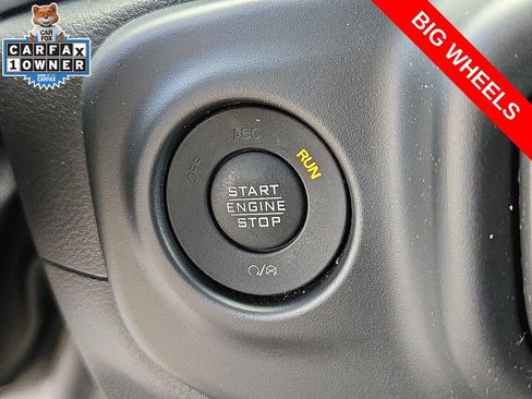 Used 2022 Jeep Gladiator Mojave AWD/4WD image 24