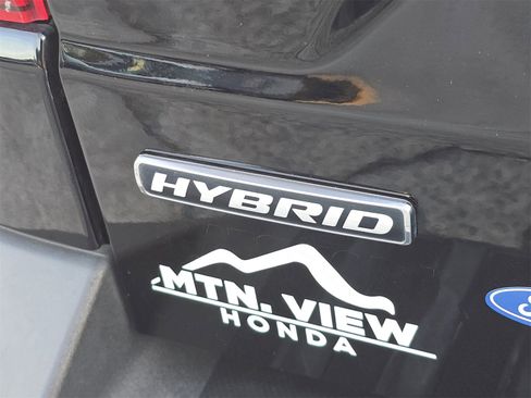 Used 2022 Ford Maverick XLT w/ XLT Luxury Package image 9